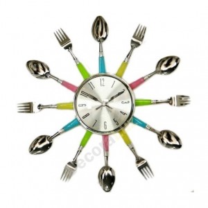 reloj de cocina cubiertos metal